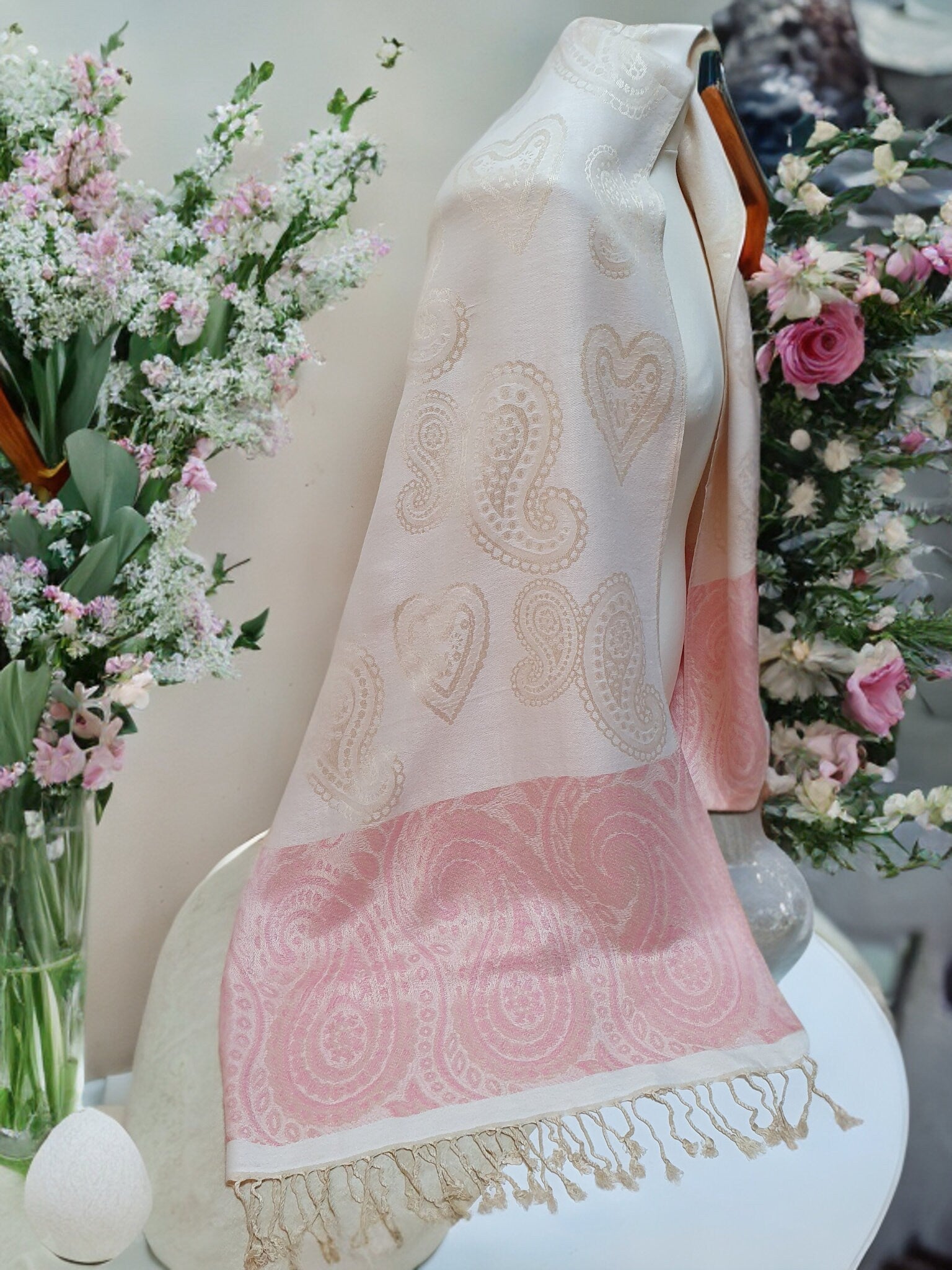 Ladies Floral Paisley Bordered Pashmina Feel Shawl Scarf Wrap Stole Luxuriously Warm Soft and Silky Touch