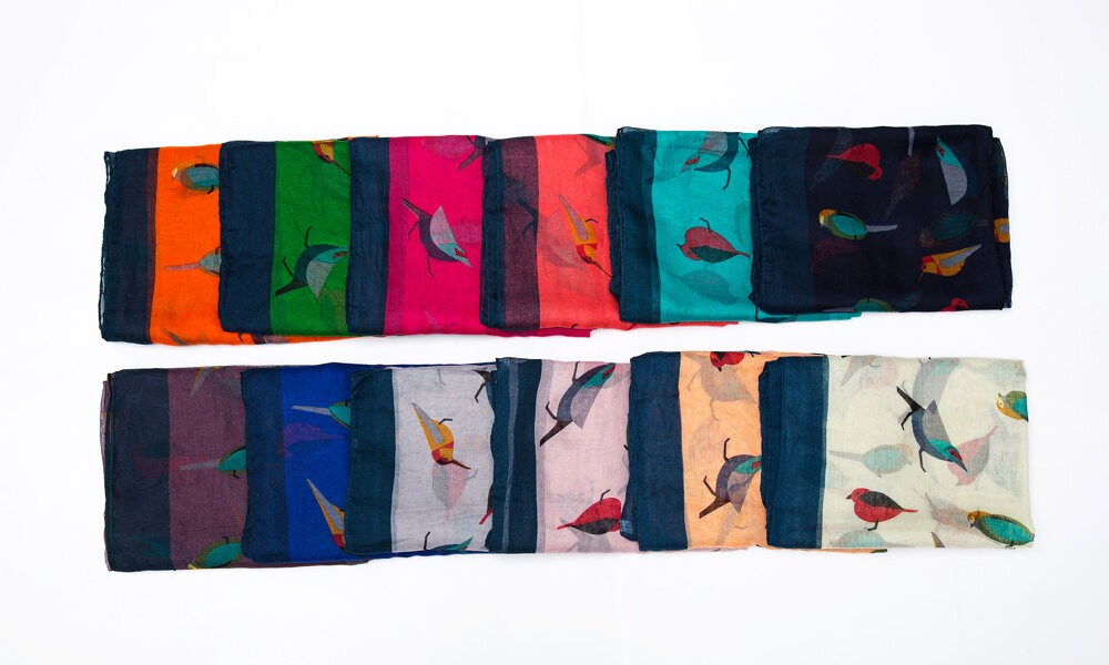 Colorful Christmas Robin Bird Print Girls Lady Women Long Cute Scarf Wraps Shawl Soft Scarves Maxi With Border